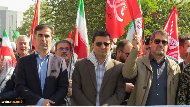 حضور گسترده دانشگاهیان دانشگاه ملی مهارت واحد استانی اردبیل در اجتماع بزرگ «جان‌فدایان ۱۰۰ هزار نفری اردبیل» 15