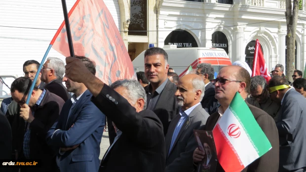 حضور گسترده دانشگاهیان دانشگاه ملی مهارت واحد استانی اردبیل در اجتماع بزرگ «جان‌فدایان ۱۰۰ هزار نفری اردبیل» 16